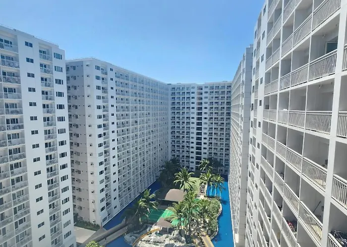 1539 Shore Residences Tower C2